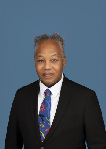 Calvin-Thomas - professional headshot