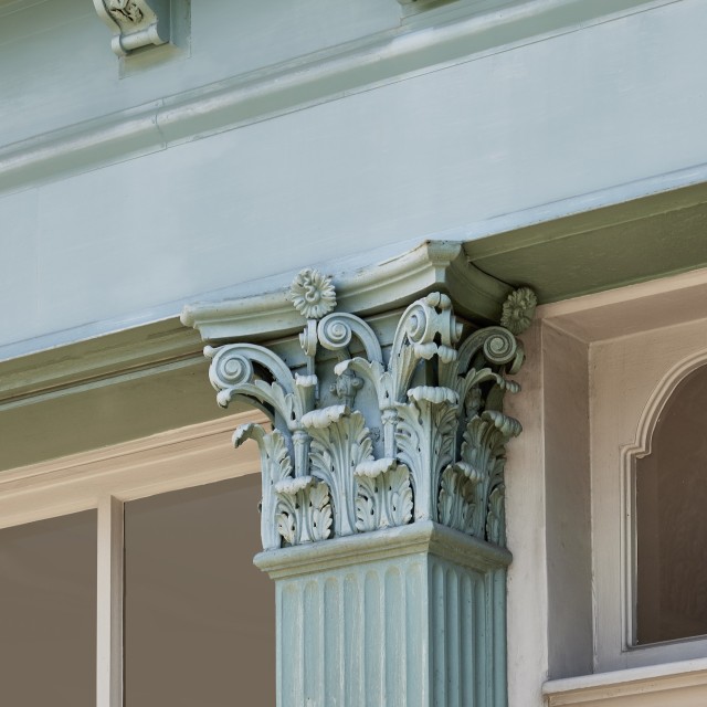 Classical architecture - Corinthian olumn