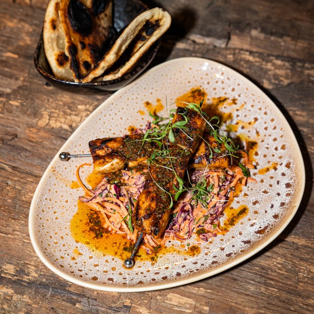 lamb meatballs with pita on the side