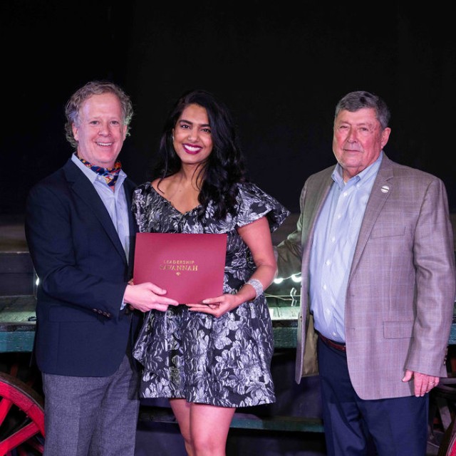 Tanvi Chauhan accepting her Leadership Savannah certification.