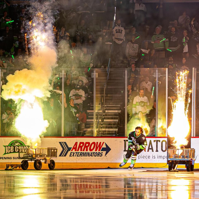Ghost Pirates Entrance Playoffs