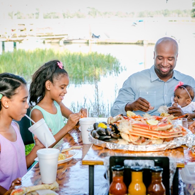 Tybee Island Crab Shack Family Dining