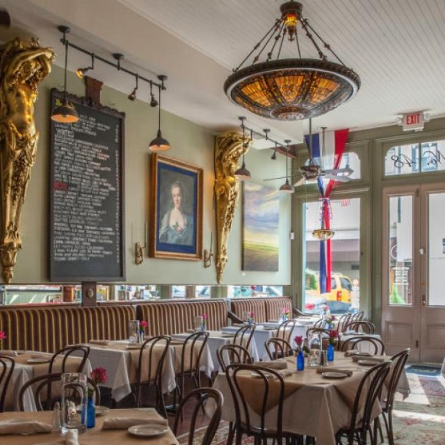 Circa 1875 is a charming French-style bistro. 