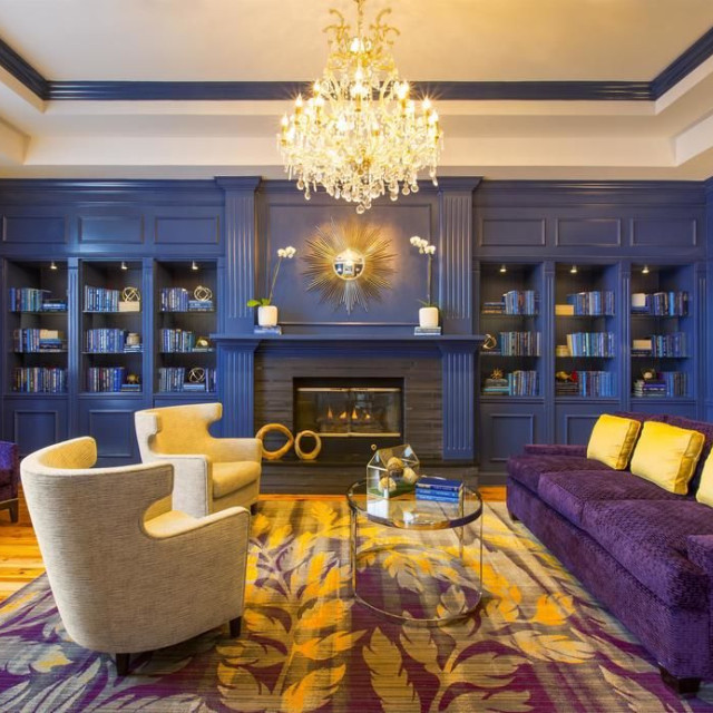 DoubleTree by Hilton Savannah Historic District.