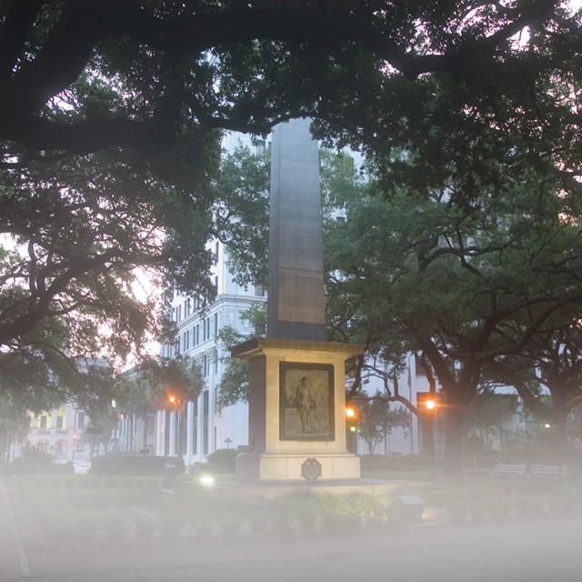 Greene Monument Fog Spooky