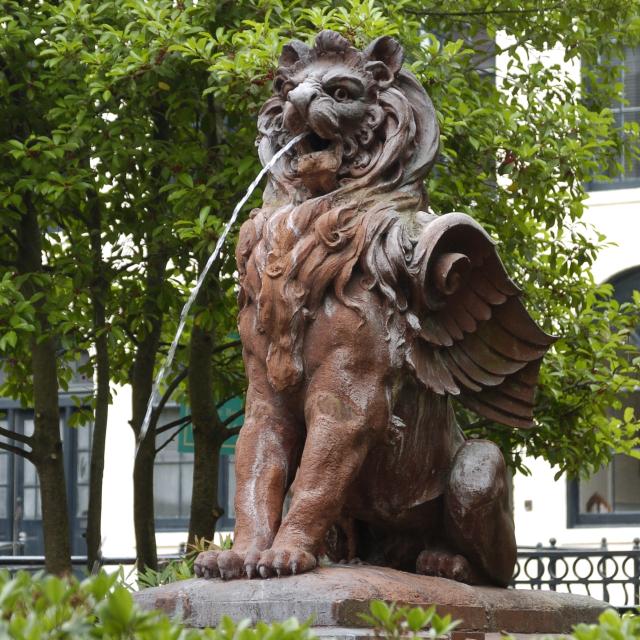 gryphon-statue-cotton-exchange-historic.jpg