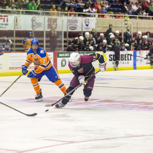 2017-hockey-classic-3.jpg