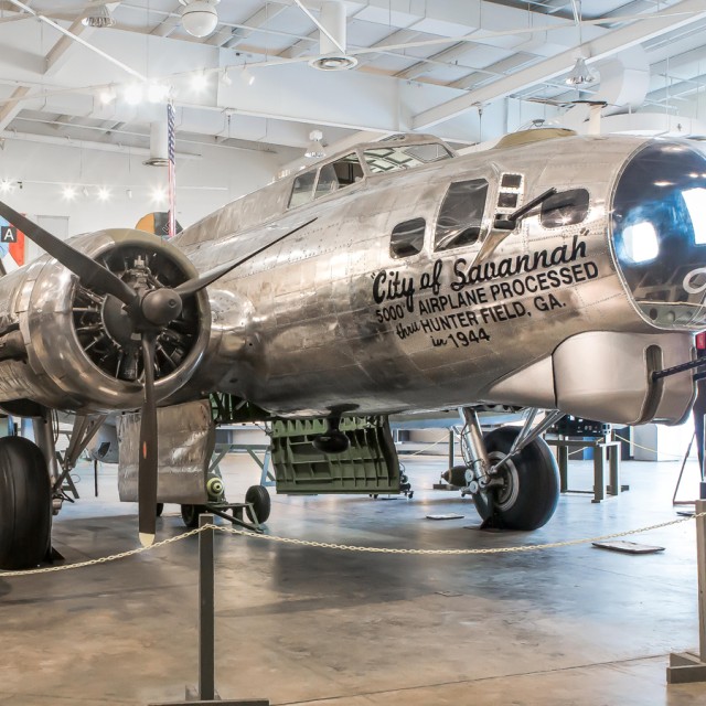 hero-mighty-eight-8th-history-aiplane-museum-attraction.jpg