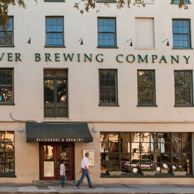 hero-moon-river-brewing-company-restaurant.jpg