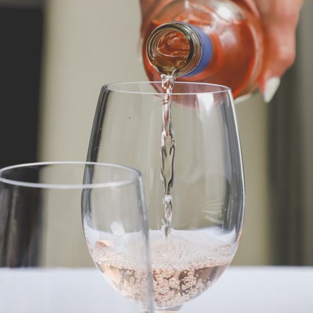 700 drayton restaurant_wine_b.howard.jpg