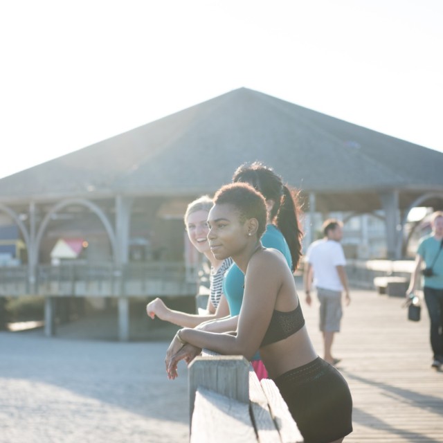 tybee-pavilion-beach-girls.jpg