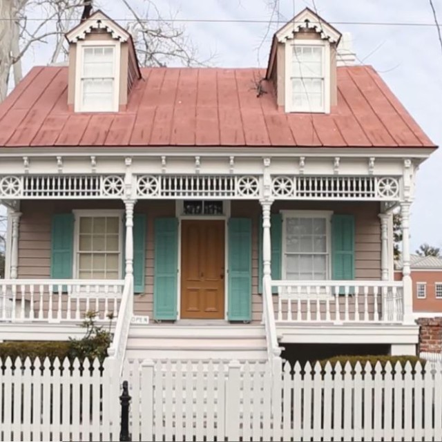 The King-Tisdell Cottage houses African-American cultural artifacts in Savannah, Georgia 