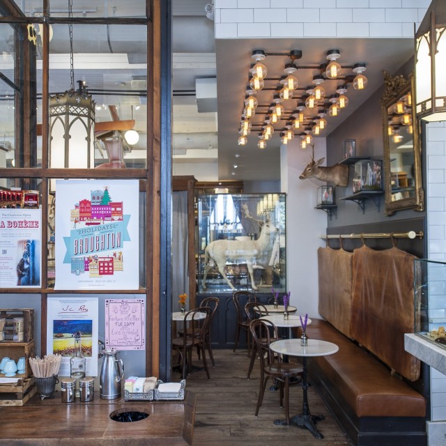 paris_market_cafe_geoffsphotos_06.jpg