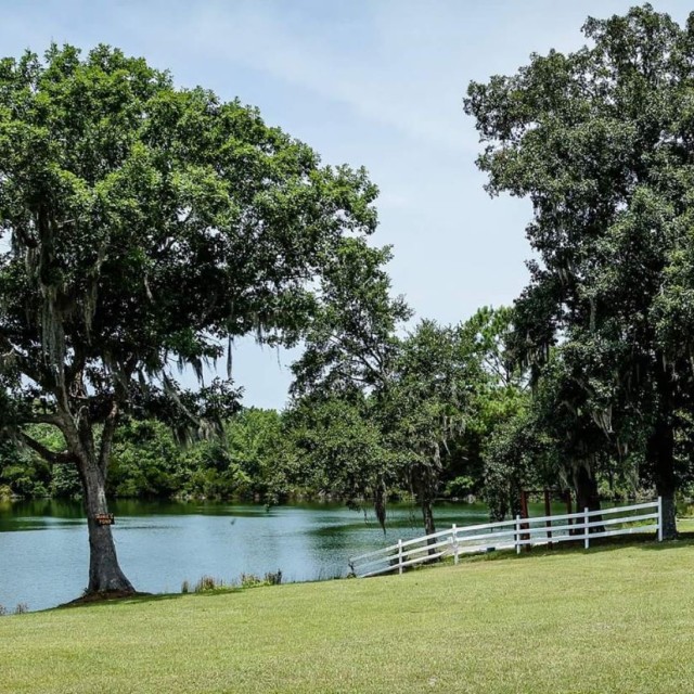 Red Gate Campground in Savannah