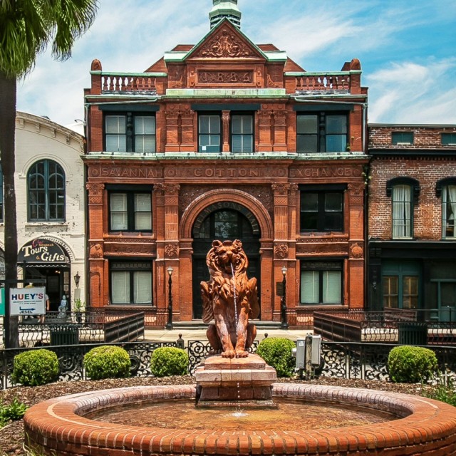 savannah-cotton-exchange-lion-fountain-historic.jpg