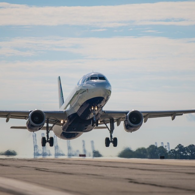 savannahhilton_head_international_airport_6_facebook_page.jpeg