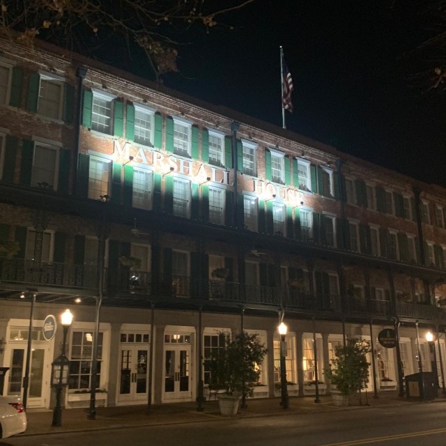 walkntours_savannah_facebook.jpeg