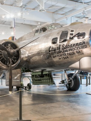 hero-mighty-eight-8th-history-aiplane-museum-attraction.jpg
