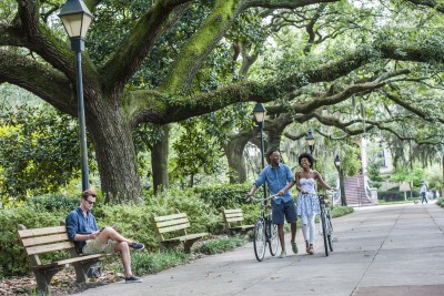 forsyth-park-with-bikes-savannah-ga.jpg