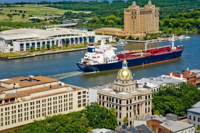 hero-westin-center-city-hall-ship-savannah-river.jpg