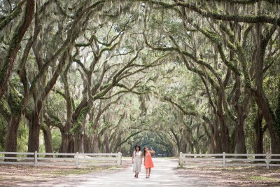 girls-at-wormsloe-state-historic-site.jpg