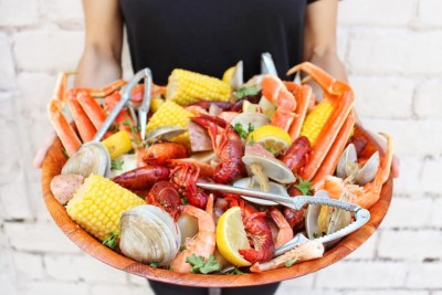 savannah-seafood-shack-2.jpg