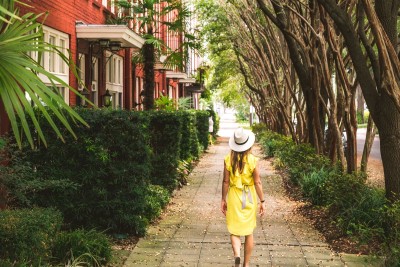 solo-traveler-in-savannah-ga.jpeg
