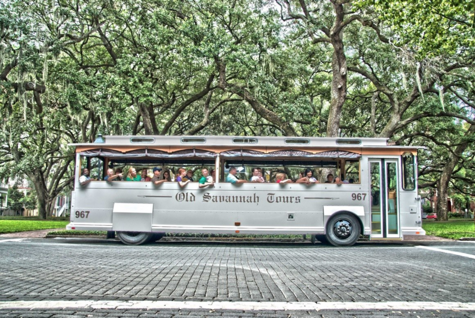 trolly tours in savannah ga