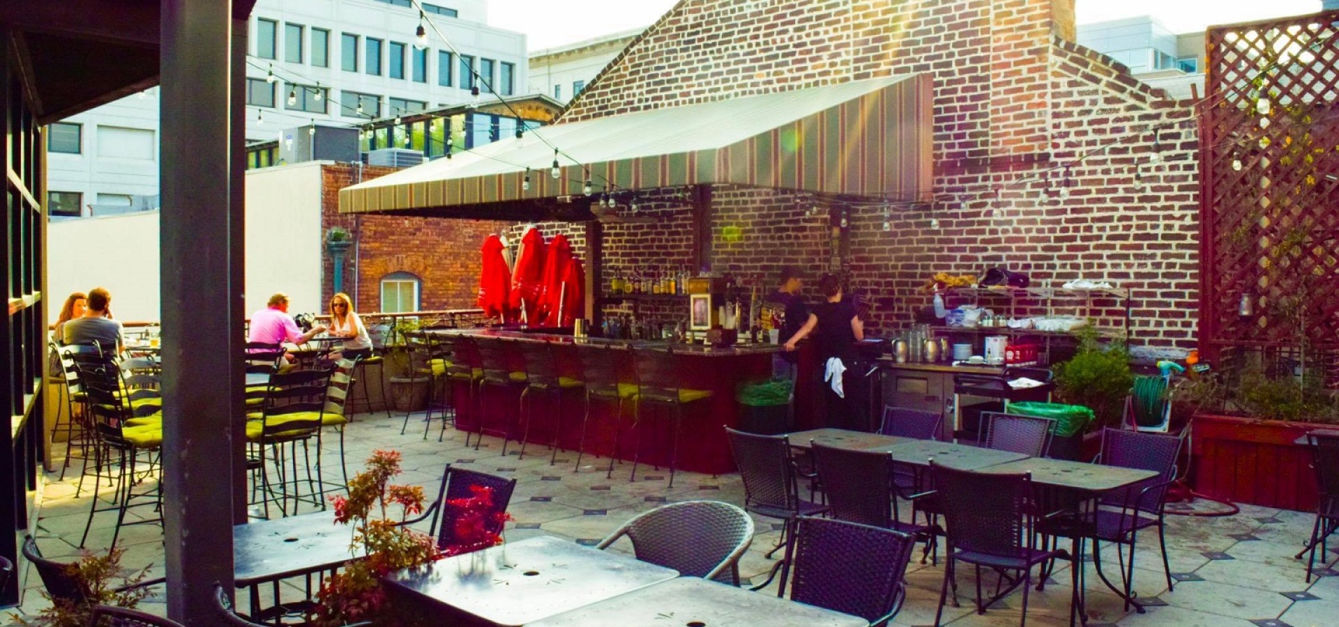 Savannah's Hottest Rooftop Bars & Restaurants