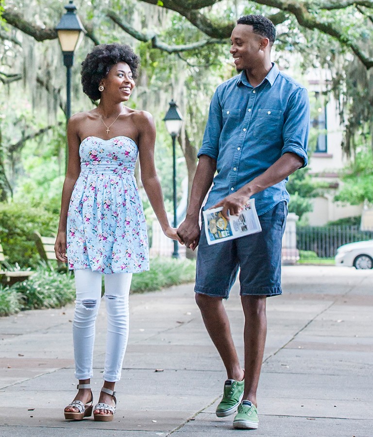 hero-forsyth-park-couple-guide-outdoor.jpg