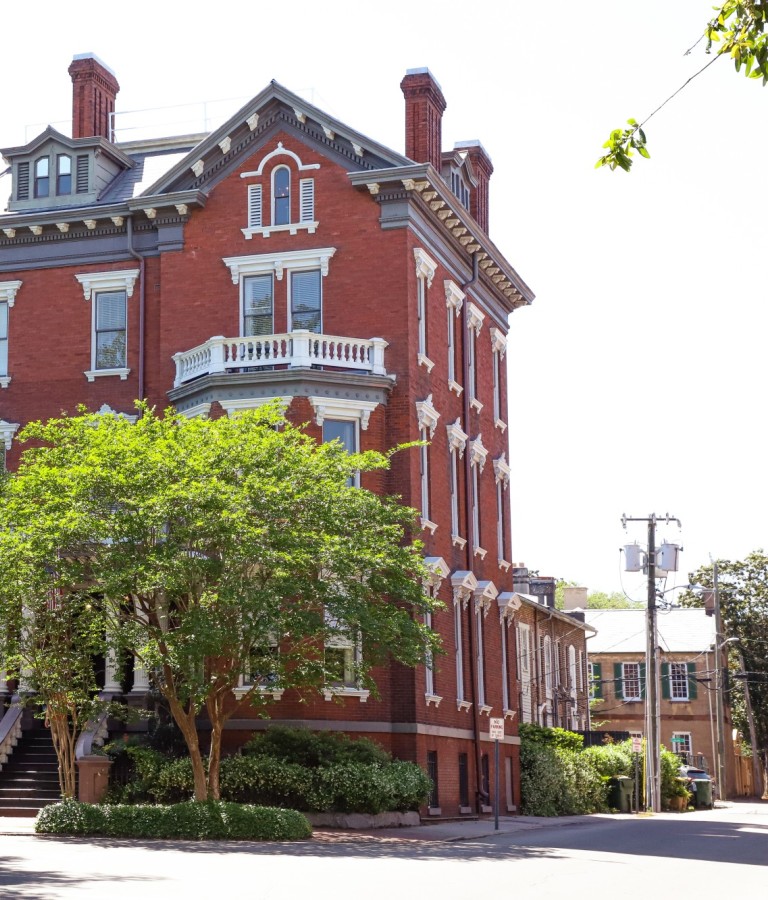 kehoe house_exterior_b.howard.jpg