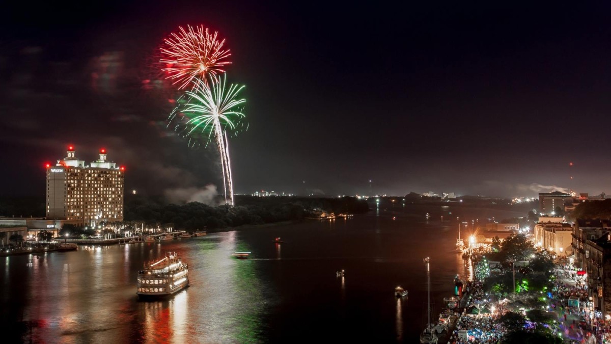 Fireworks on River Street Savannah