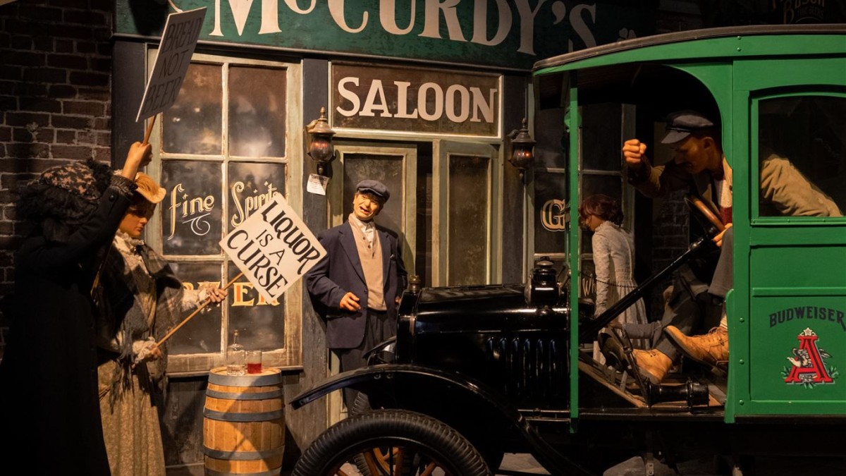 american prohibition museum exhibit