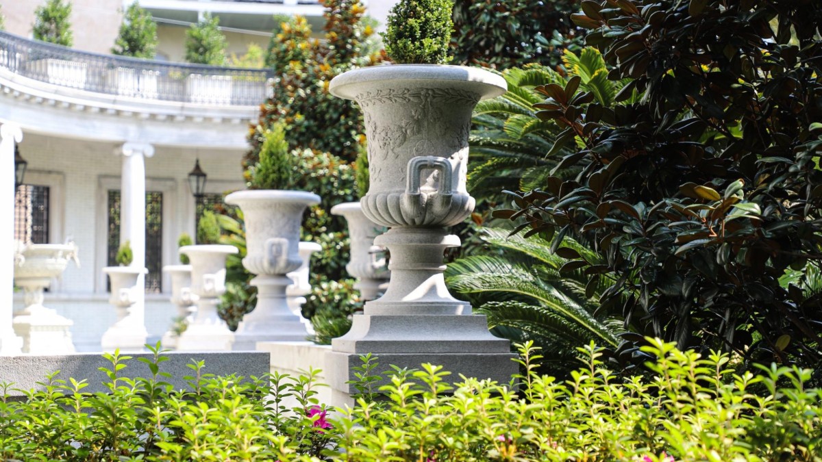 The Armstrong Kessler Mansion: B. Howard, photographer