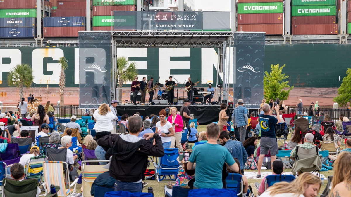 Easter Wharf District concert