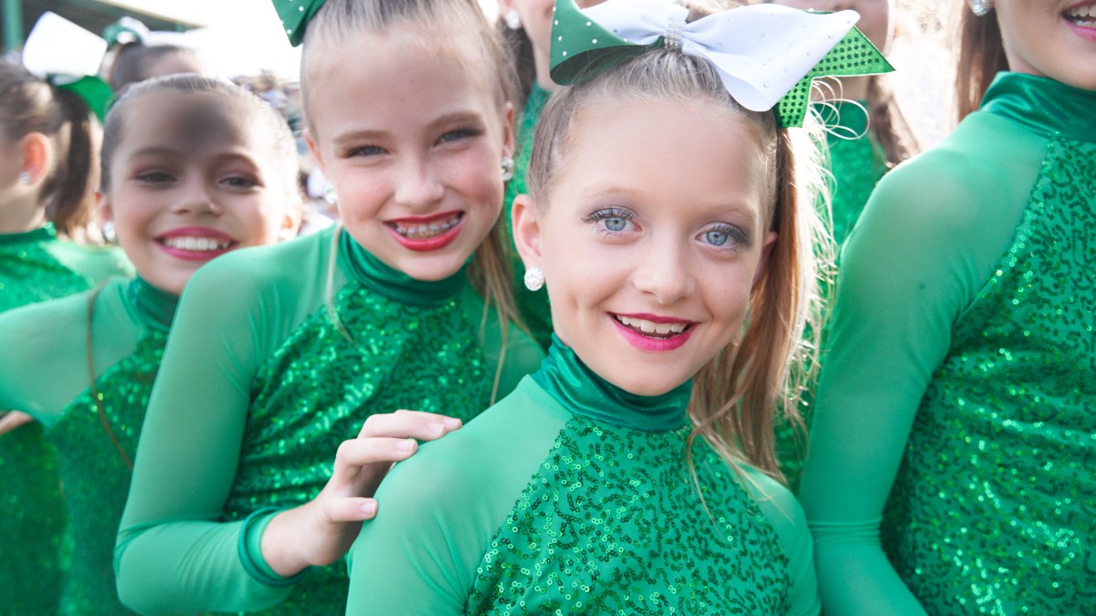 The Savannah Banana’s Banana Splitz dance team