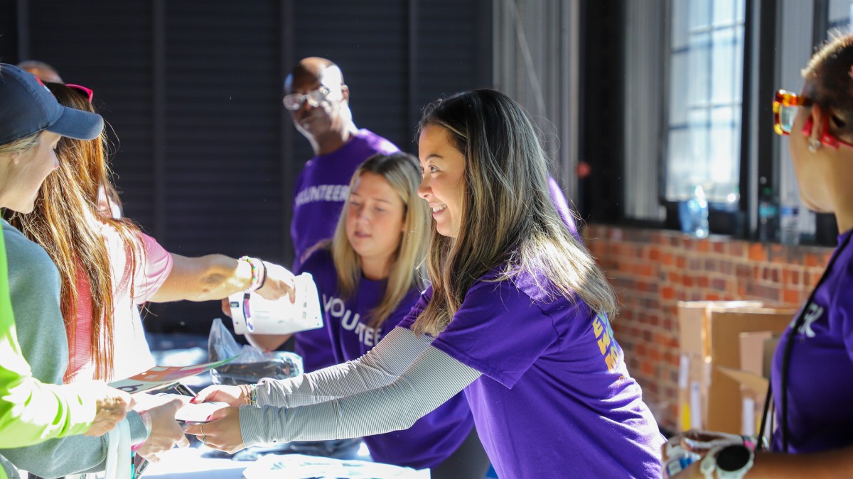 A Savannah Sports Council volunteer helping out.