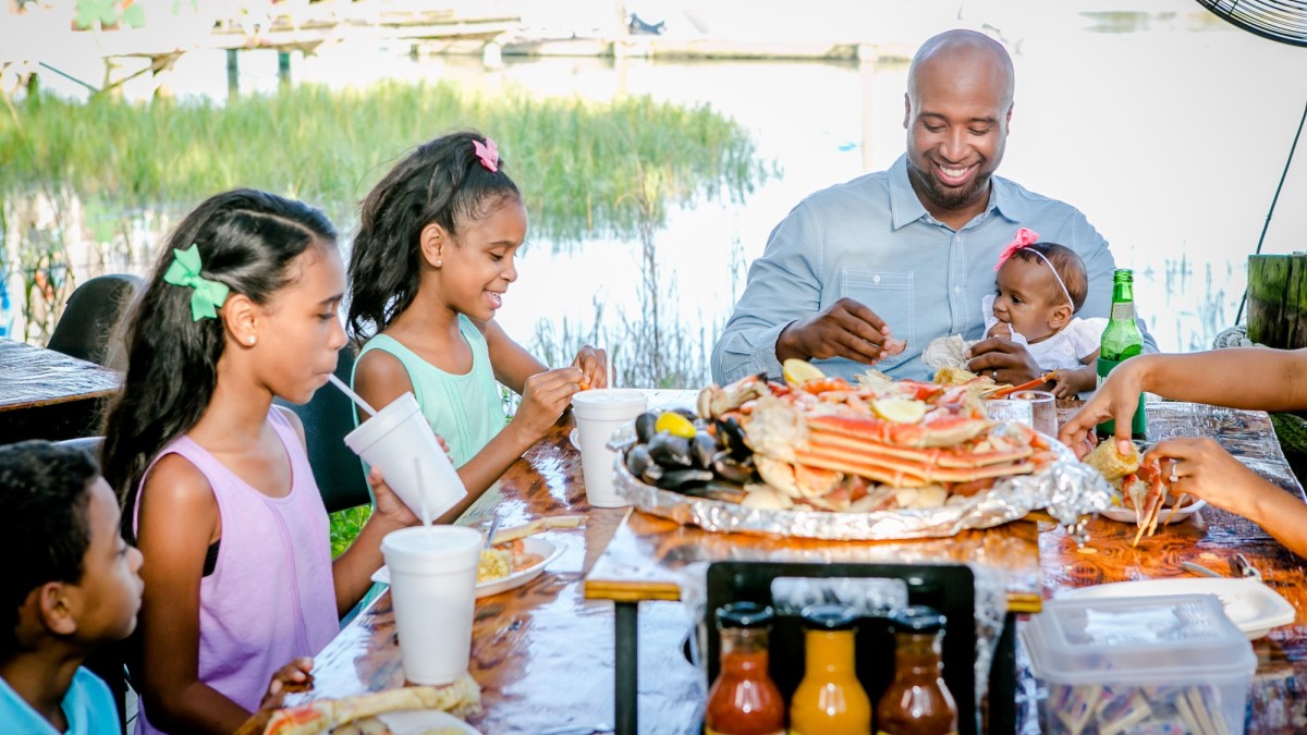 Tybee Island Crab Shack Family Dining