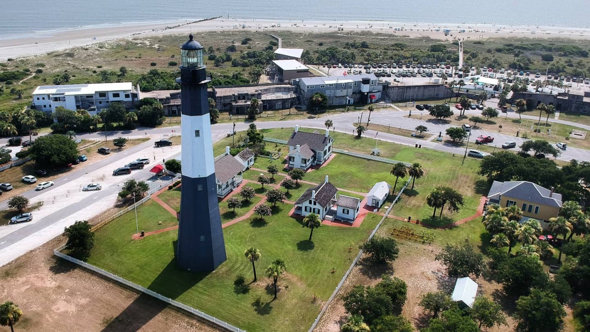 tybee island lighthouse drone tybee island lighthouse drone