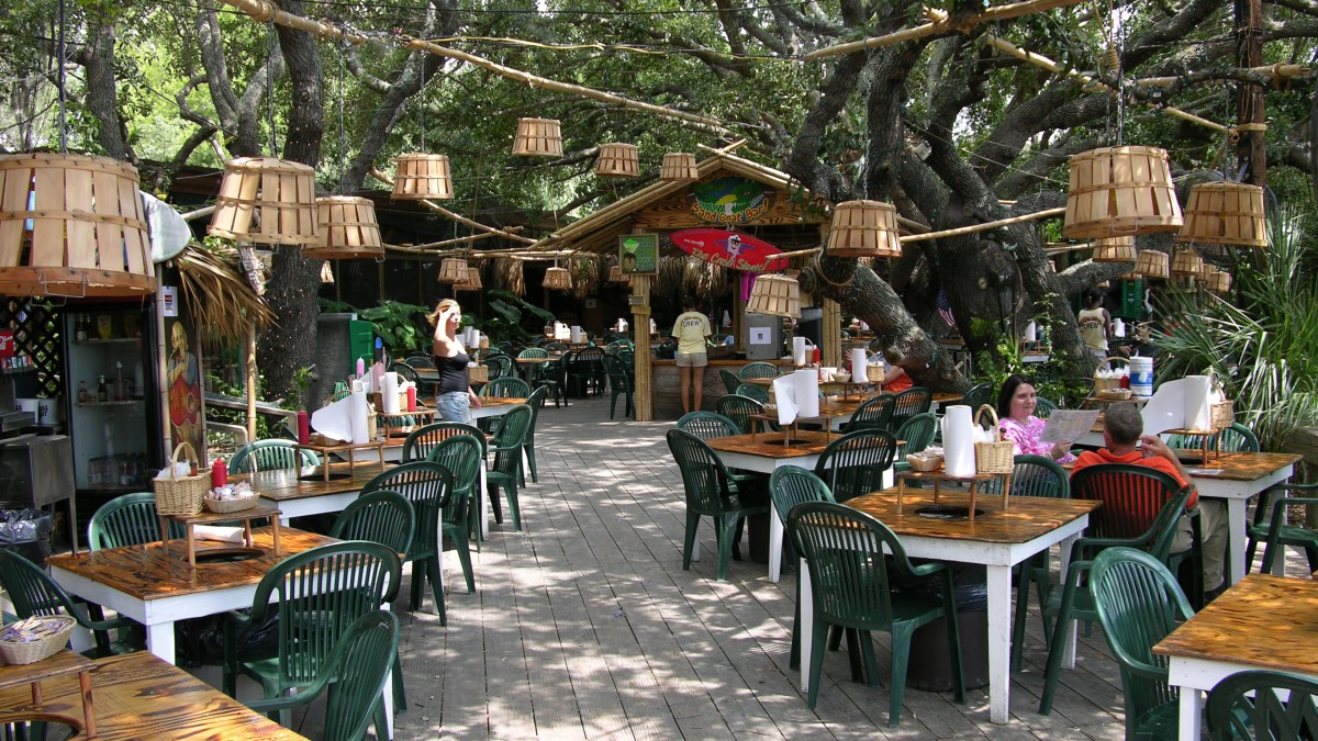 The Crab Shack Outdoor Dining