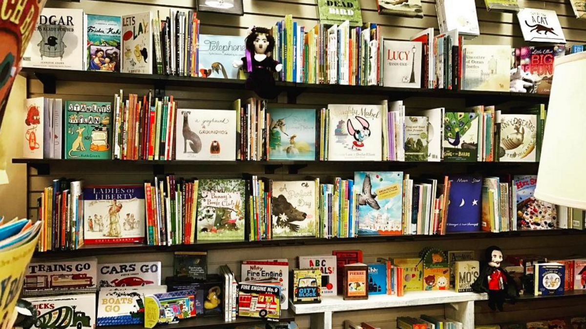 Chessler Mountaineering Books, 5129 S Elk Ridge Rd, Evergreen, CO, Book Stores - MapQuest