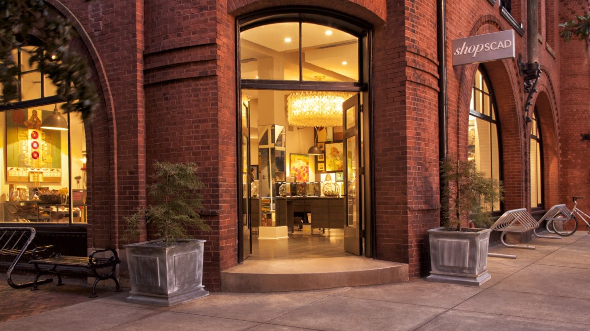 exterior_of_shopscad.jpg