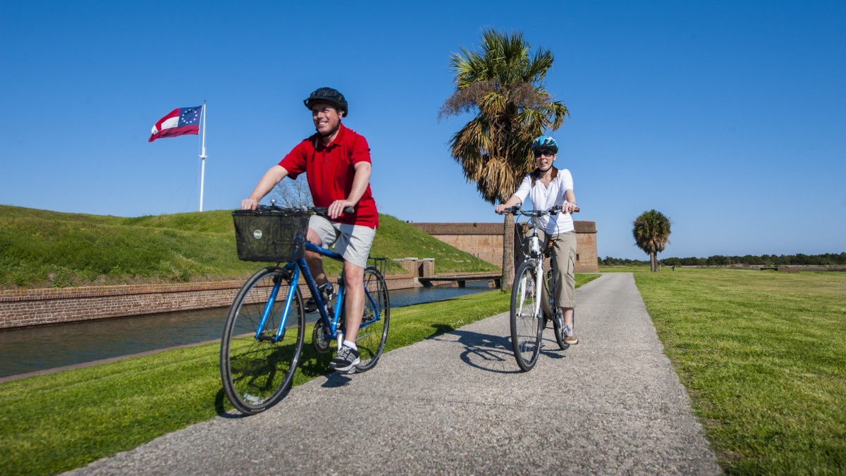 tybee-fort-pulaski-bike-family-couple.jpg
