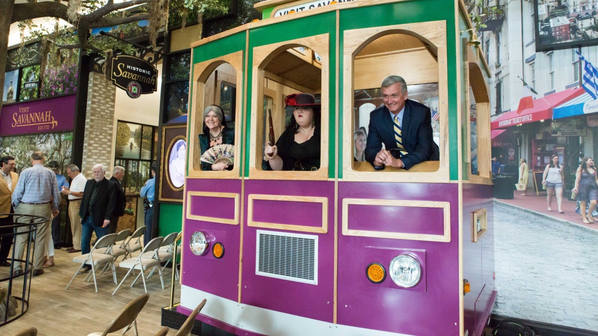 I-95-welcome-center-trolley2.jpg