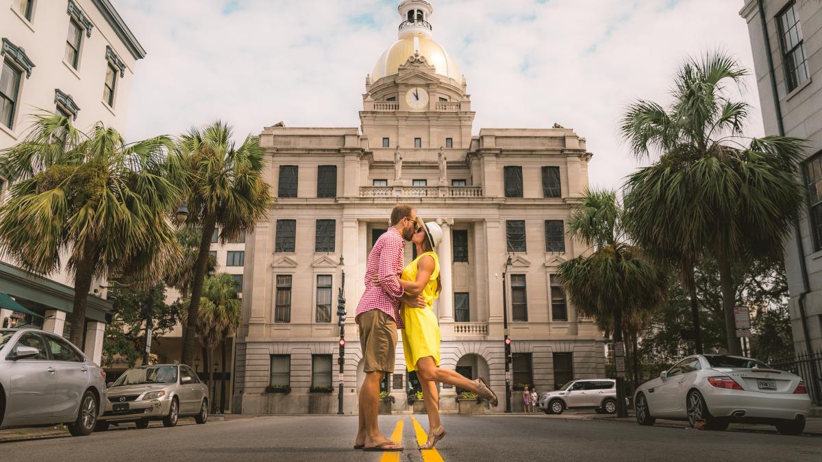 Kissing on the Street