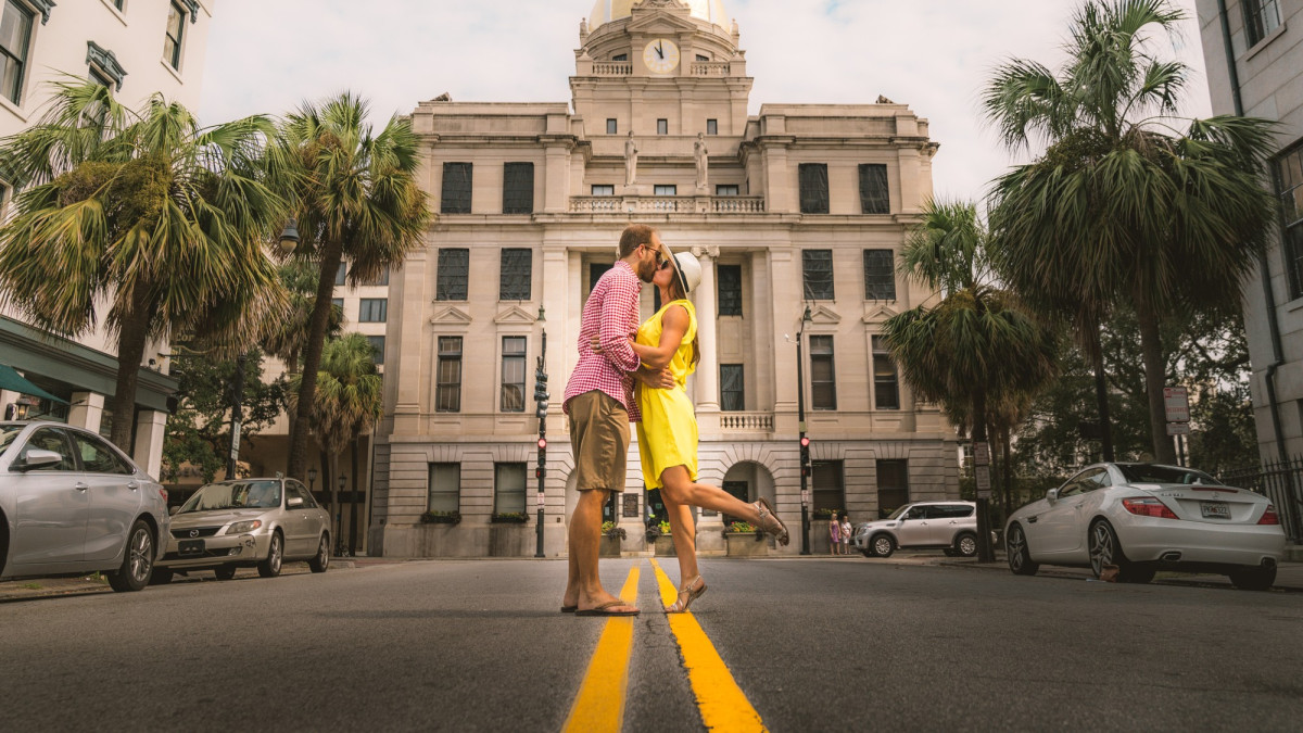 Kissing on the Street