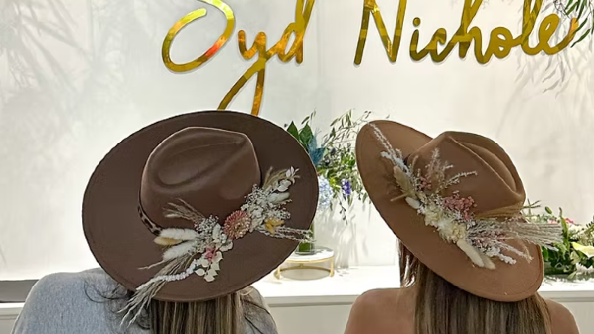 Fall Hat Workshop with Dried Flowers for Hunger Action Month | Visit ...