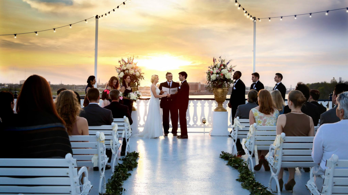 Weddings with Savannah Riverboat Cruises.