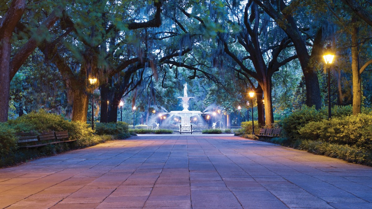 forsyth-fountain-dusk.jpg