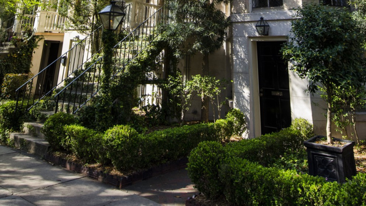 victorian-townhouse-historic-district-geoff-johnson.jpg